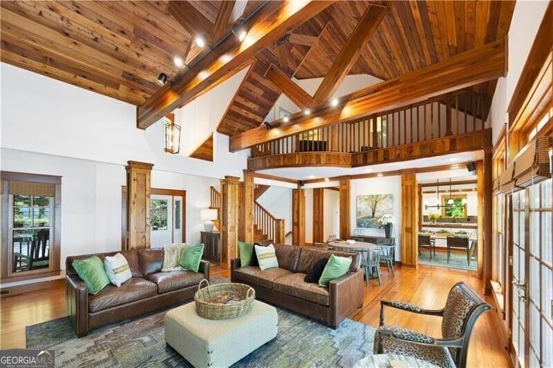 1093 Lower Sassafras PKWY