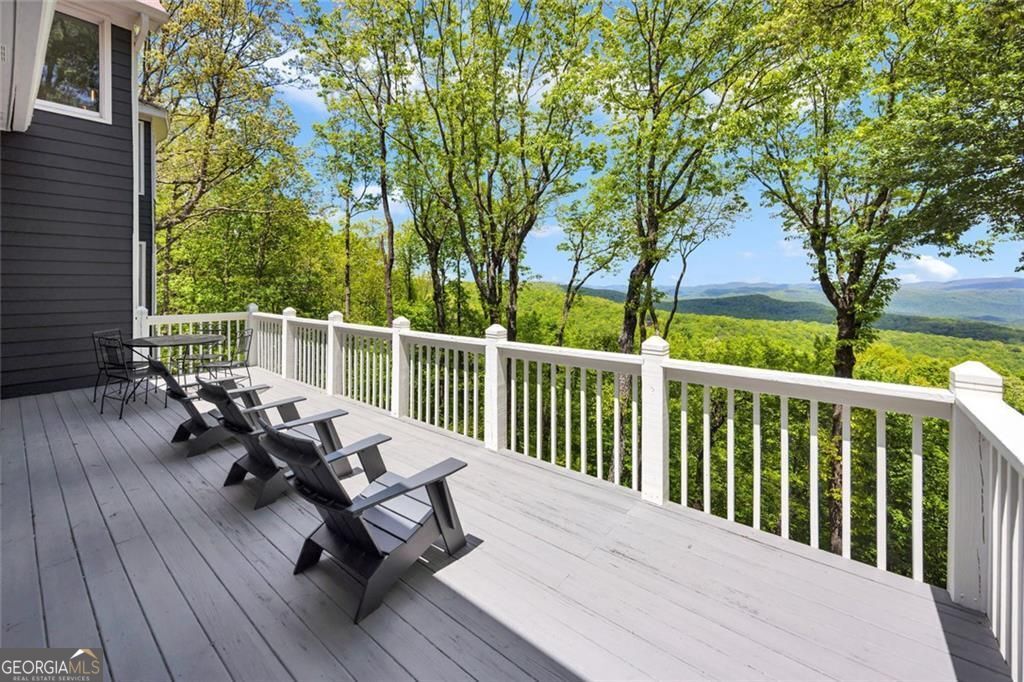 1093 Lower Sassafras PKWY