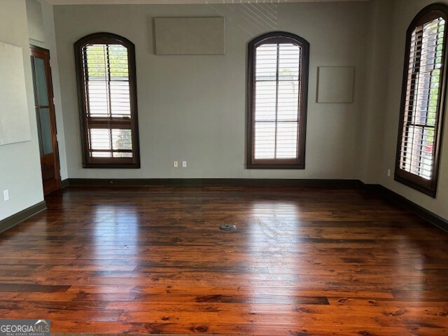 Ellard Center - Commercial Sale