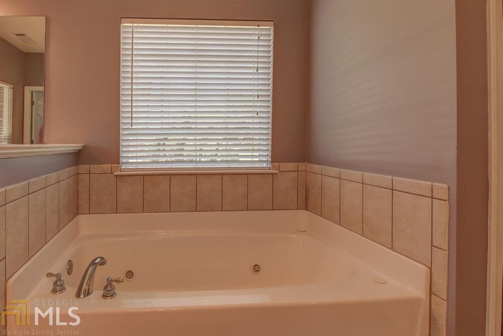 Casey'S Way - Residential