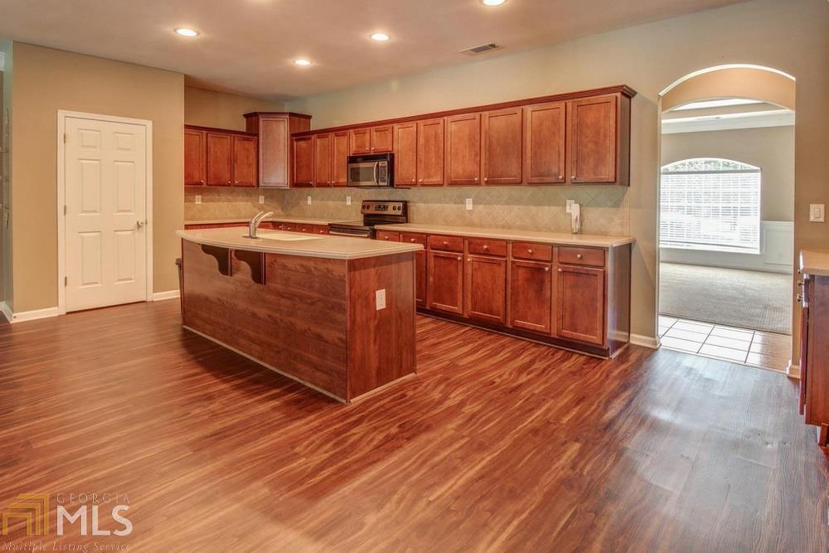 Casey'S Way - Residential