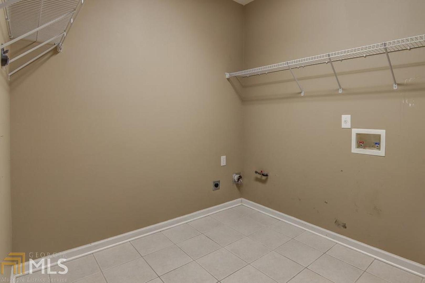 Casey'S Way - Residential