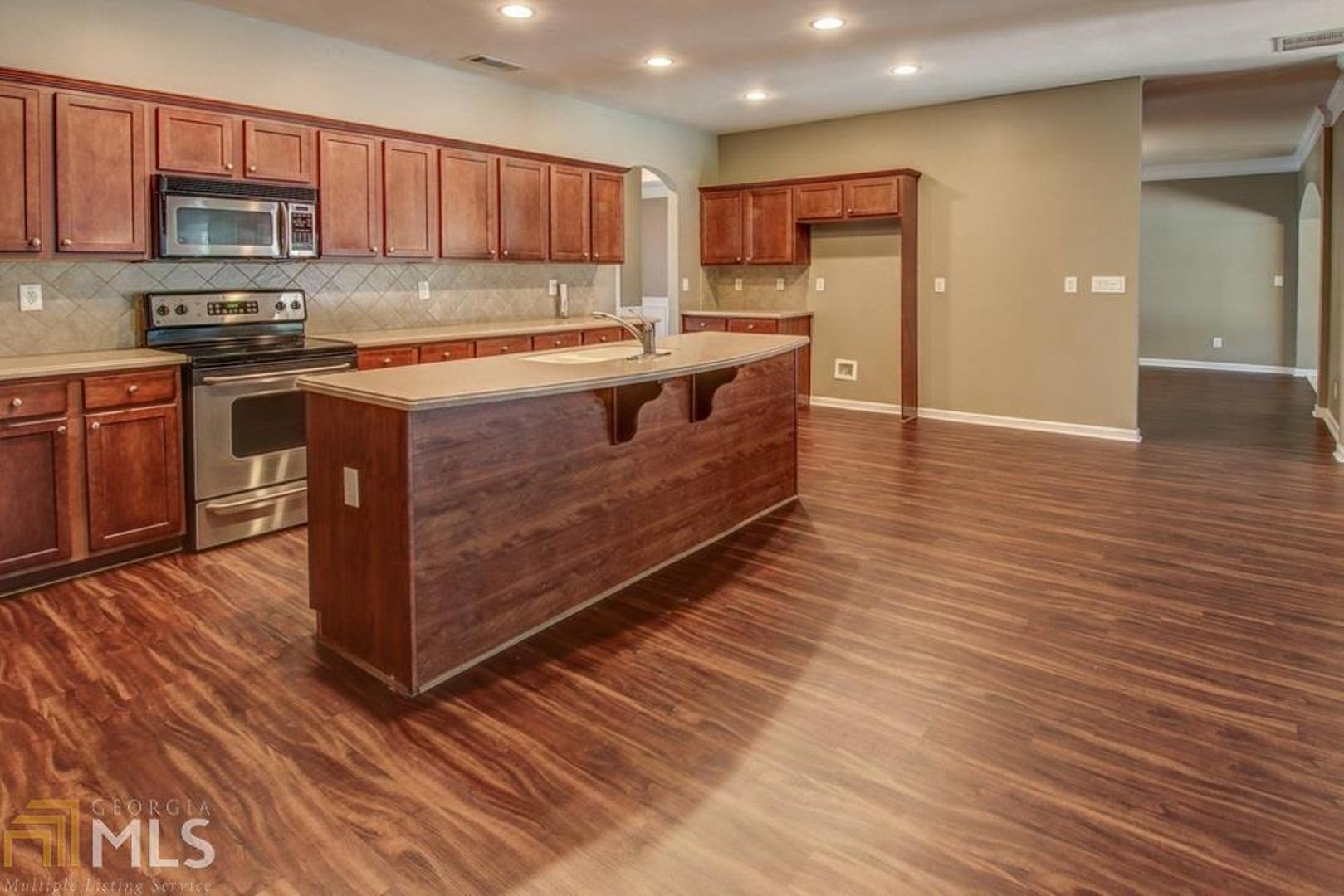 Casey'S Way - Residential