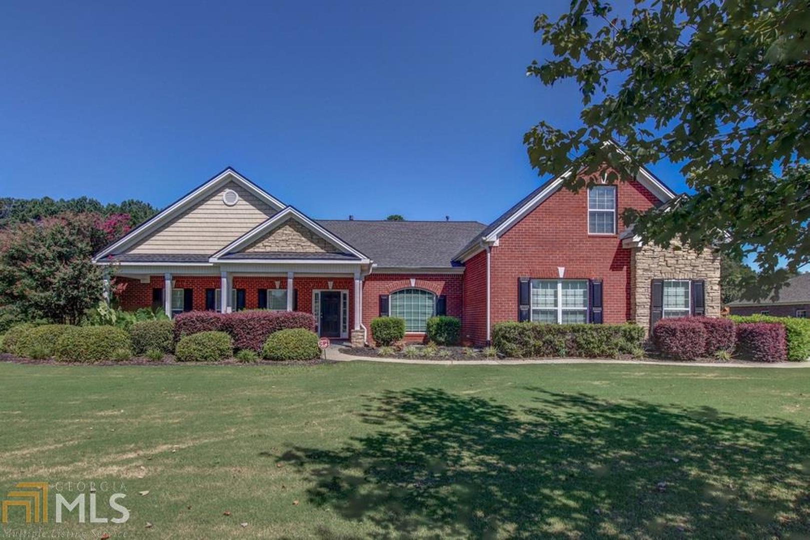 Casey'S Way - Residential