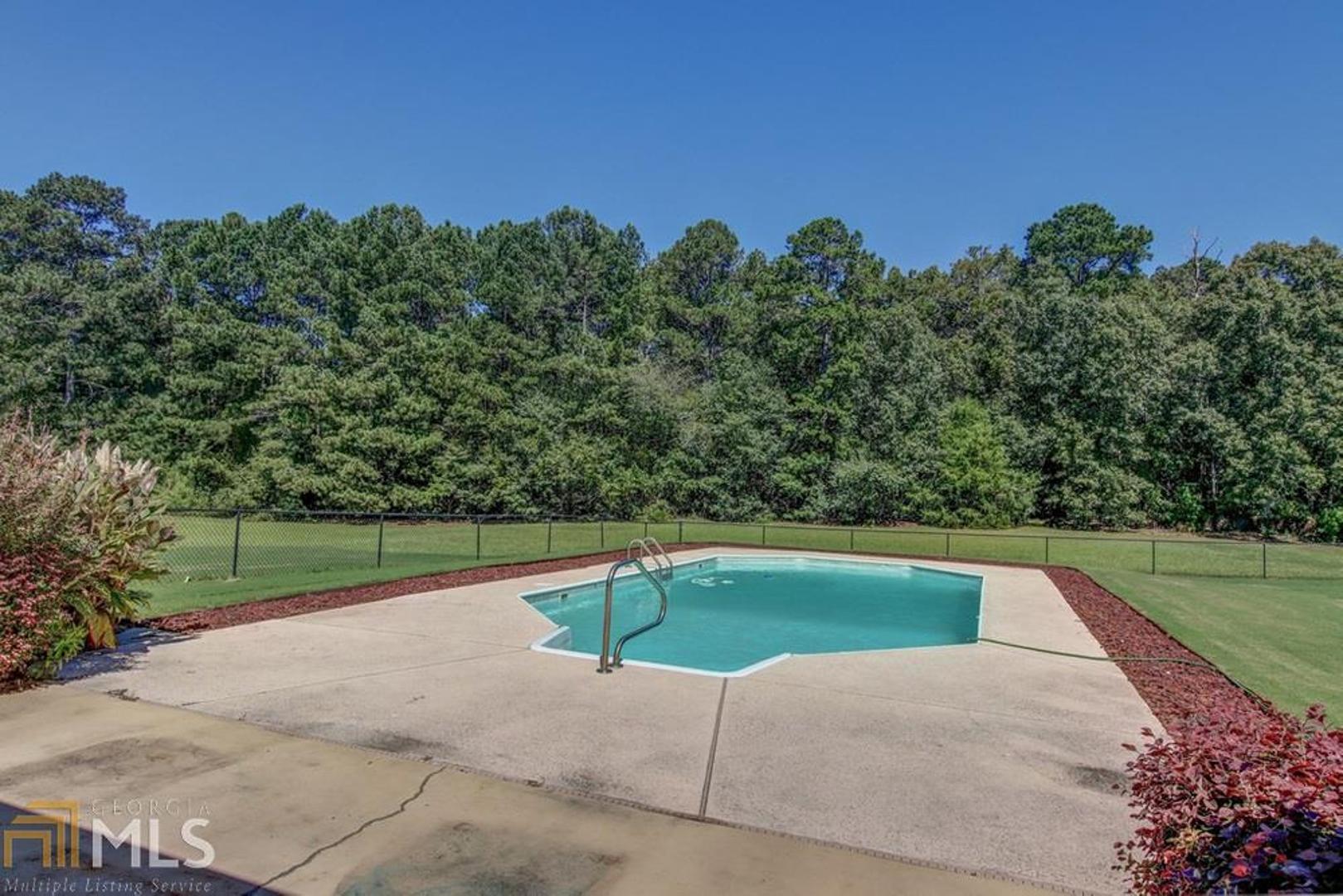 Casey'S Way - Residential