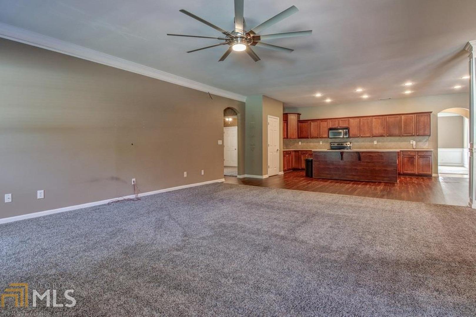 Casey'S Way - Residential