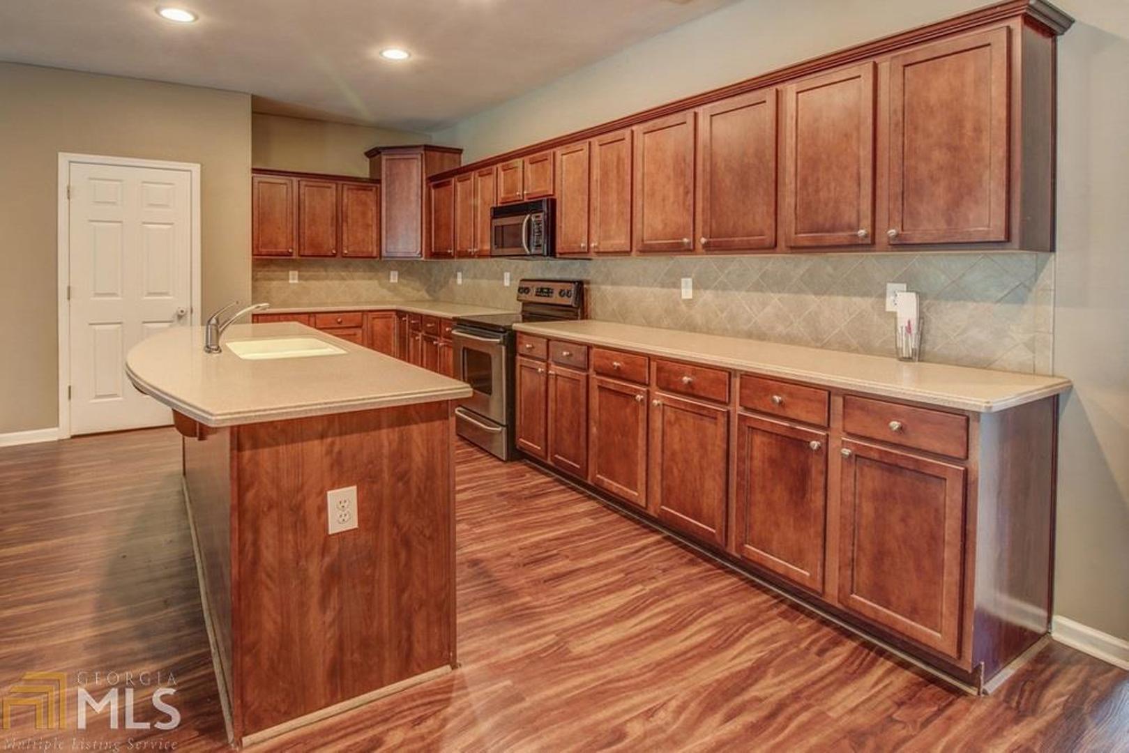 Casey'S Way - Residential