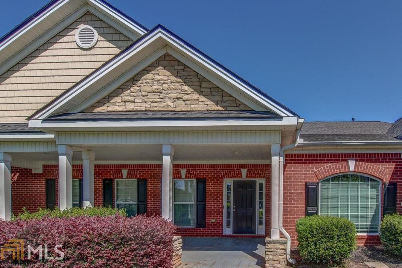 Casey'S Way - Residential