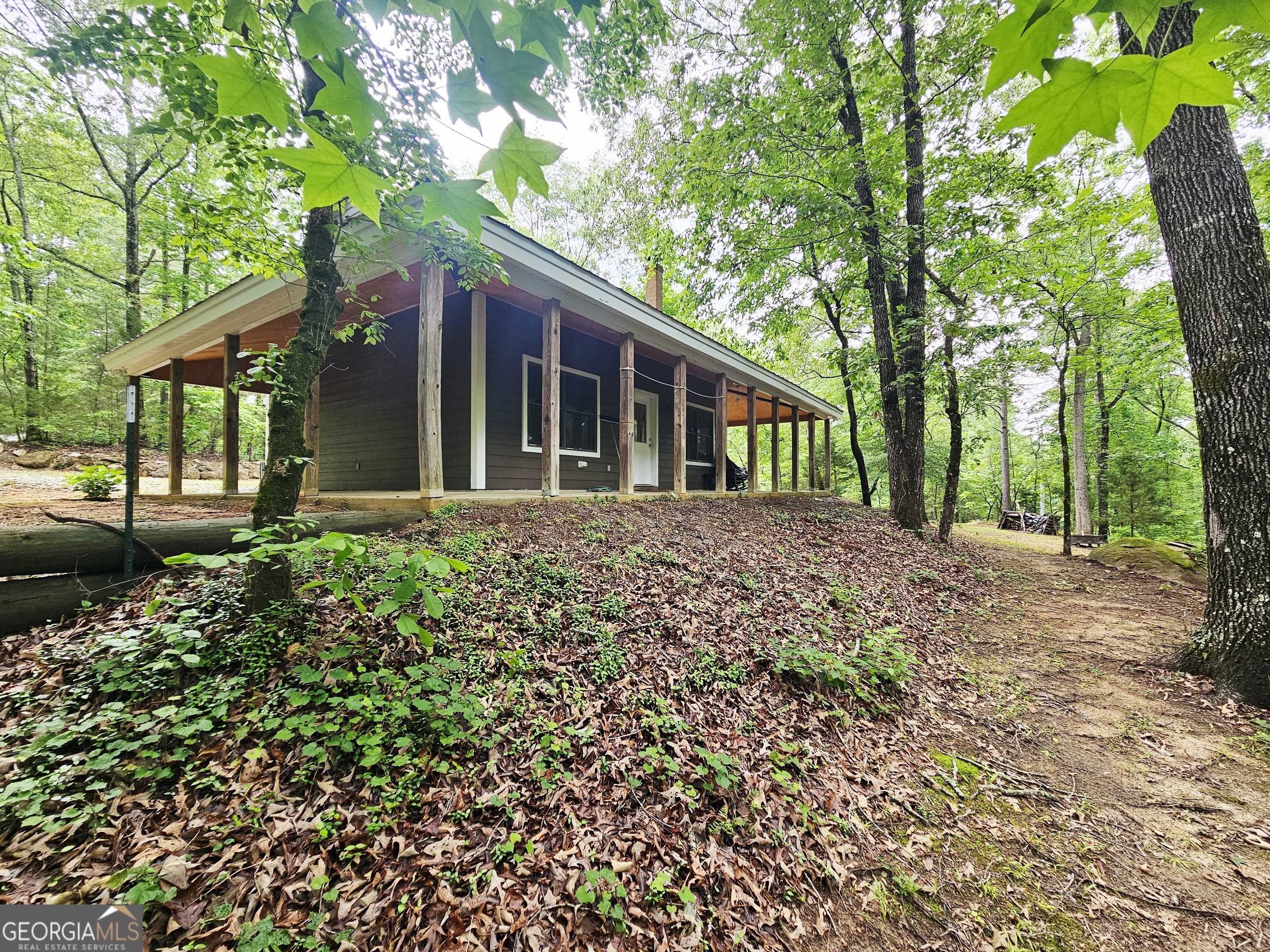 4153 Glenn RD