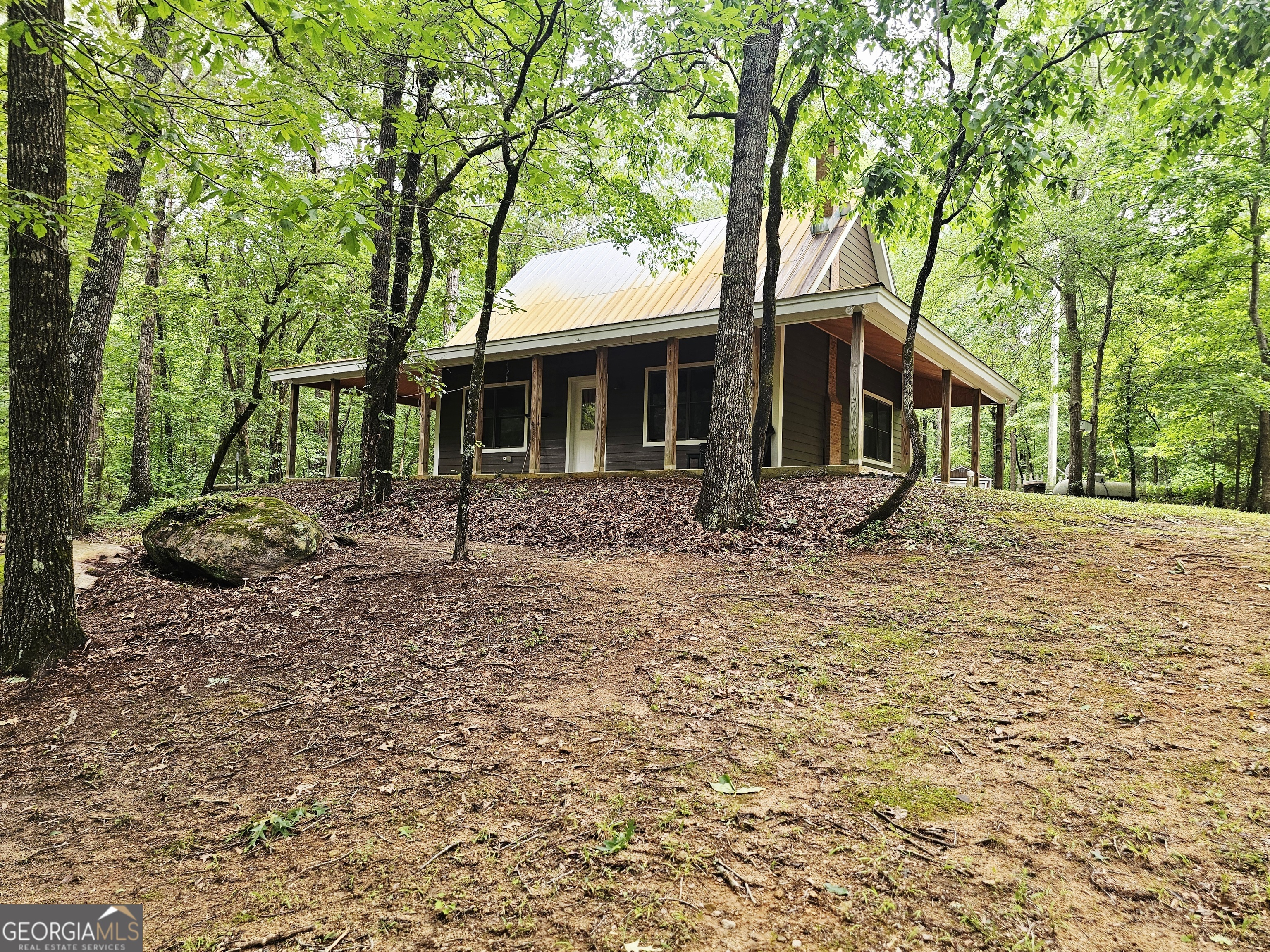 4153 Glenn RD