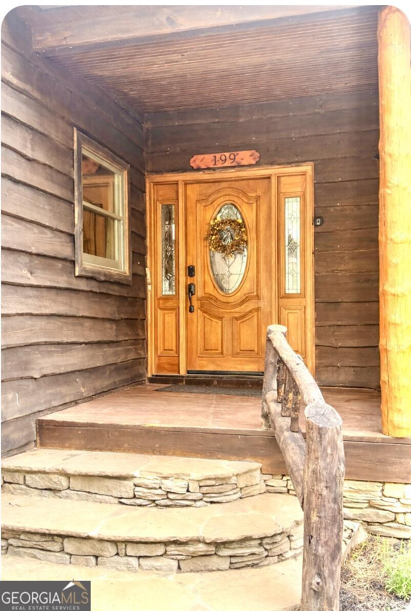 199 Camelia LN