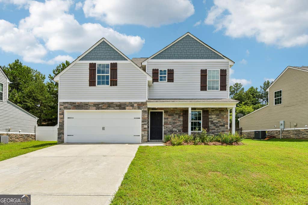 Photo of 2112 Rosemary Way, Gainesville, GA 30507 (MLS # 10829117)