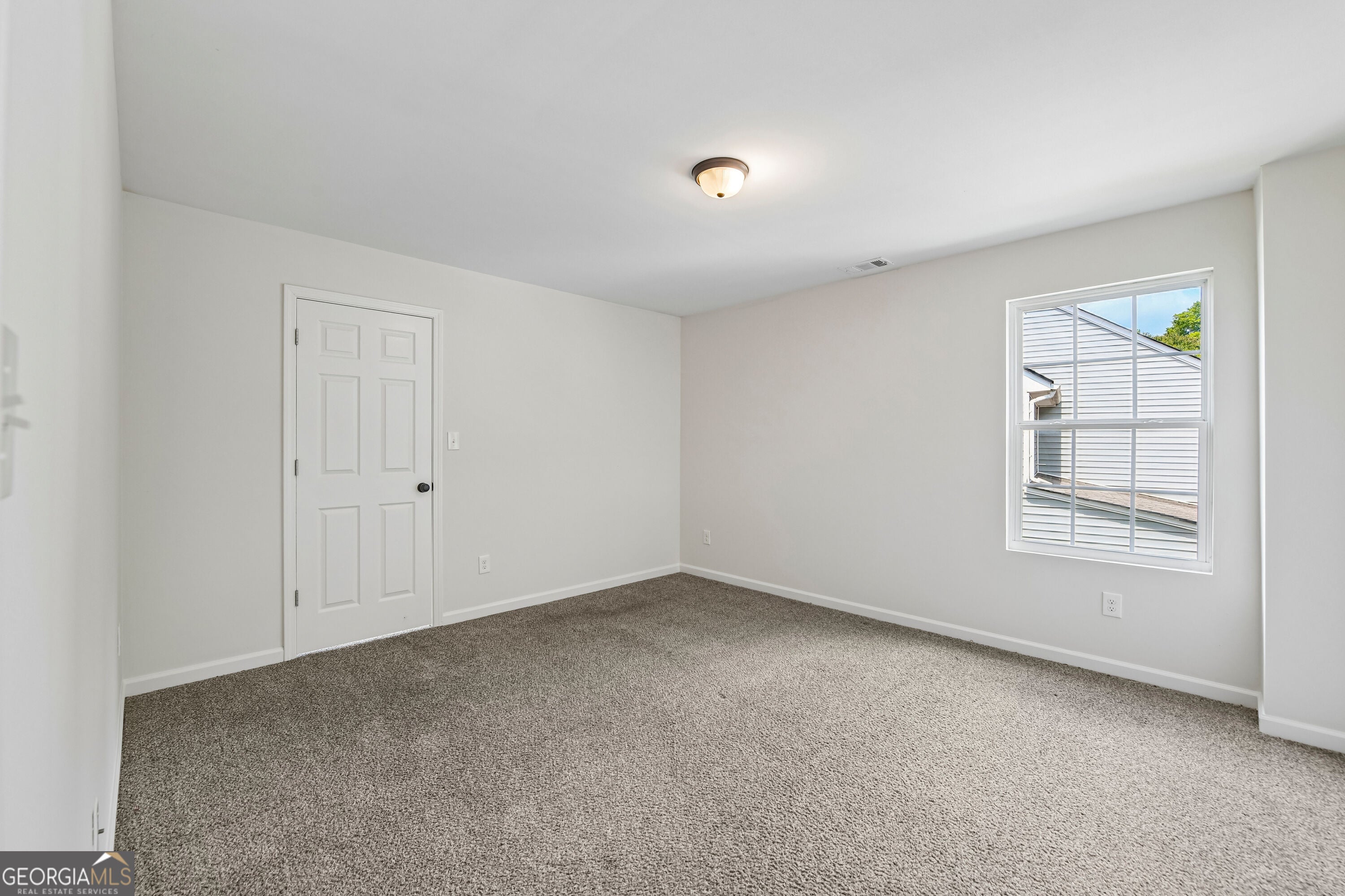 2112 Rosemary WAY