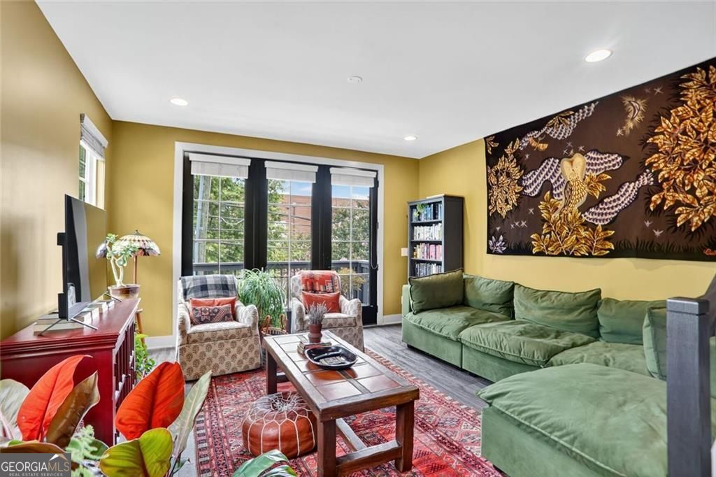 Atlanta, Georgia 30307, United States, 3 Bedrooms Bedrooms, ,4 BathroomsBathrooms,Residential,Active,214628