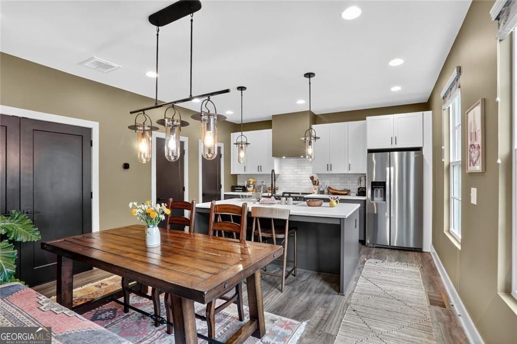 Atlanta, Georgia 30307, United States, 3 Bedrooms Bedrooms, ,4 BathroomsBathrooms,Residential,Active,214628