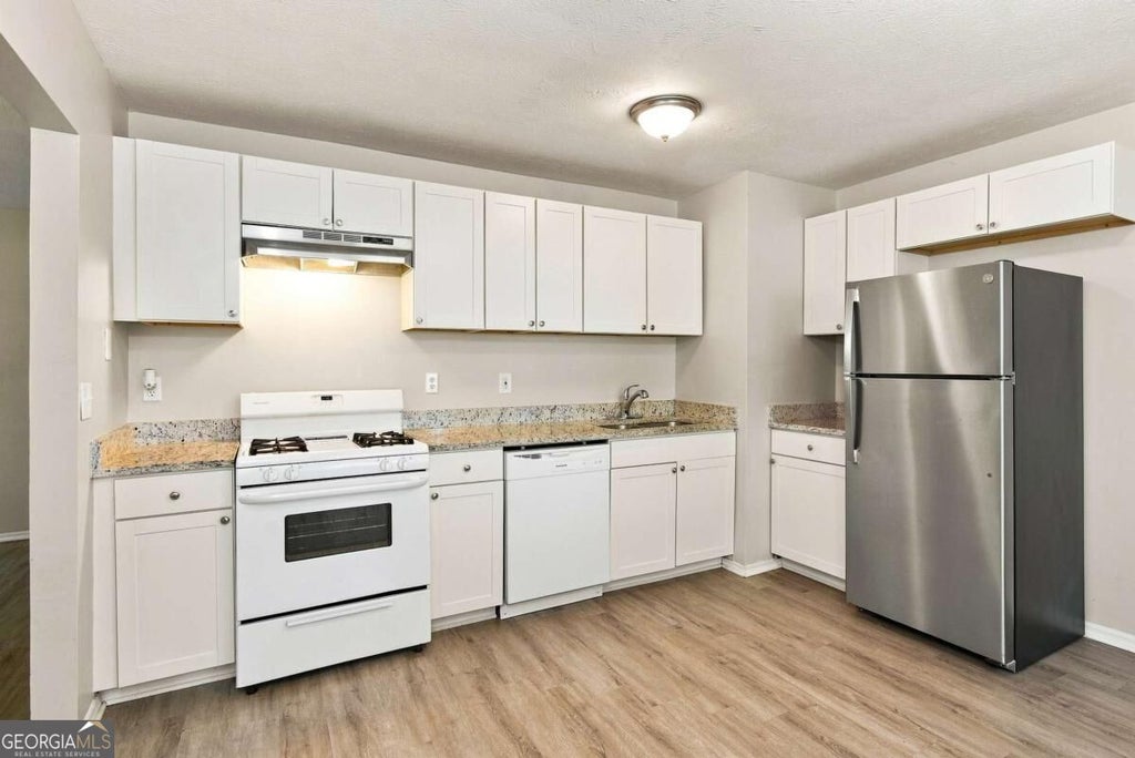 Photo of 4174 Shiloh Ridge Trail NW, Kennesaw, GA 30144 (MLS # 10840689)