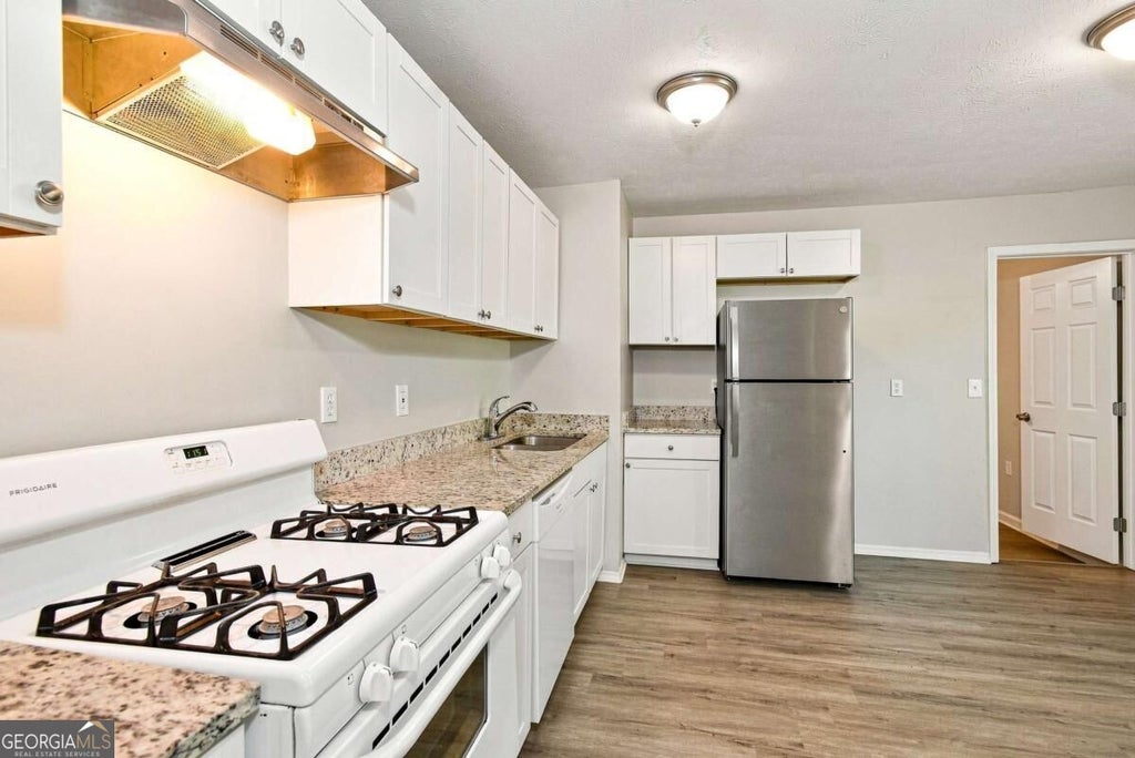 Photo of 4174 Shiloh Ridge Trail NW, Kennesaw, GA 30144 (MLS # 10840689)
