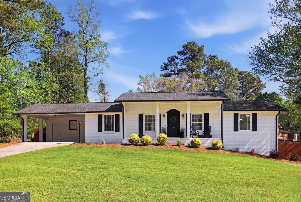 Photo of 119 Deerwood Circle SE, Smyrna, GA 30082 (MLS # 10727713)