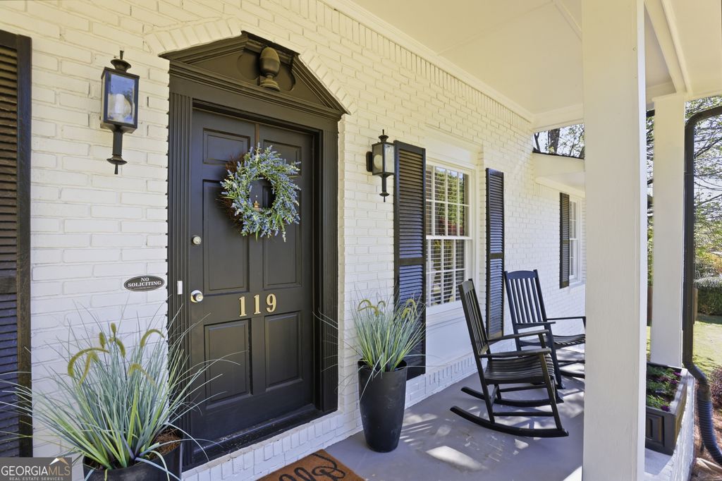 Photo of 119 Deerwood Circle SE, Smyrna, GA 30082 (MLS # 10727713)