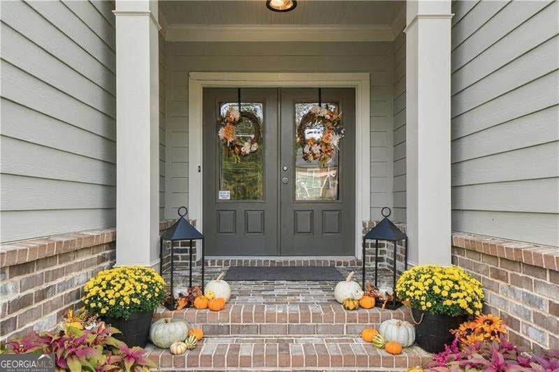 Photo of 427 Parkbrook Way, Canton, GA 30114 (MLS # 10854263)