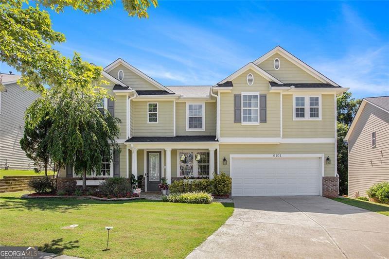 Beautifully maintained huge home in the heart of Buford. This home offers 5 Bedrooms and 3 Full Bathrooms.. Newly refinished Hardwood floors, New Carpets, Freshly painted with Updated Kitchen, Granite countertops with soft close kitchen cabinetry, Stainless Steel Appliances. The second Level comes with a Huge Master Bedroom and a bonus room / Upstairs Family room. The spa-like en-suite bath comes with dual vanities, separate shower and soaking tub and a generous sized walk in closet. Three additional secondary bedrooms complete the second level of this masterpiece. Located just minutes from Lake Lanier, Buford and Sugar Hill City Halls and Excellent Gwinnett County Schools..Hurry and let's make this masterpiece yours!