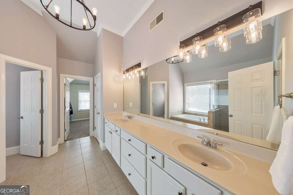 62 Applewood LN