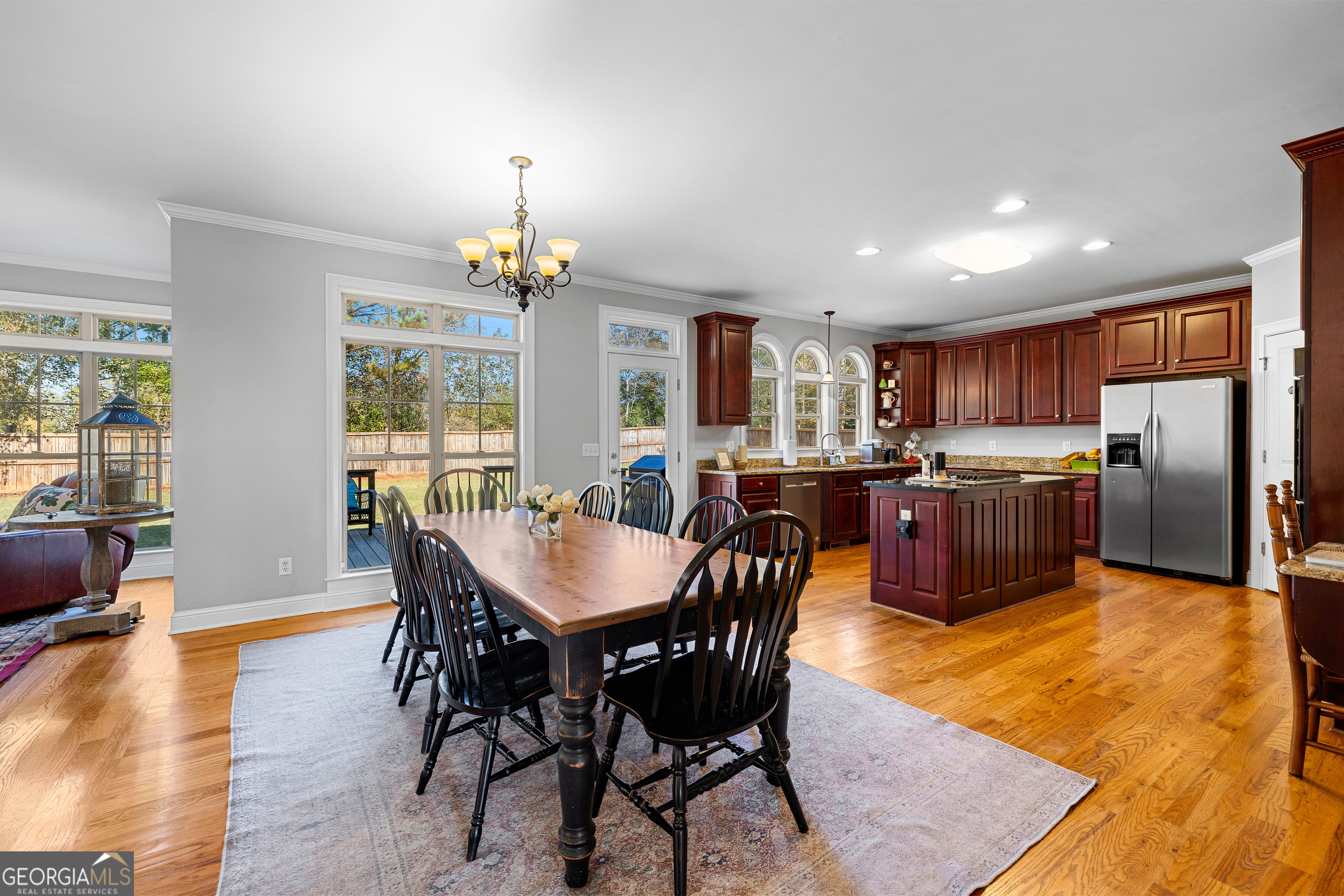 Fayetteville, Georgia 30215, United States, 6 Bedrooms Bedrooms, ,5 BathroomsBathrooms,Residential,Active,242319