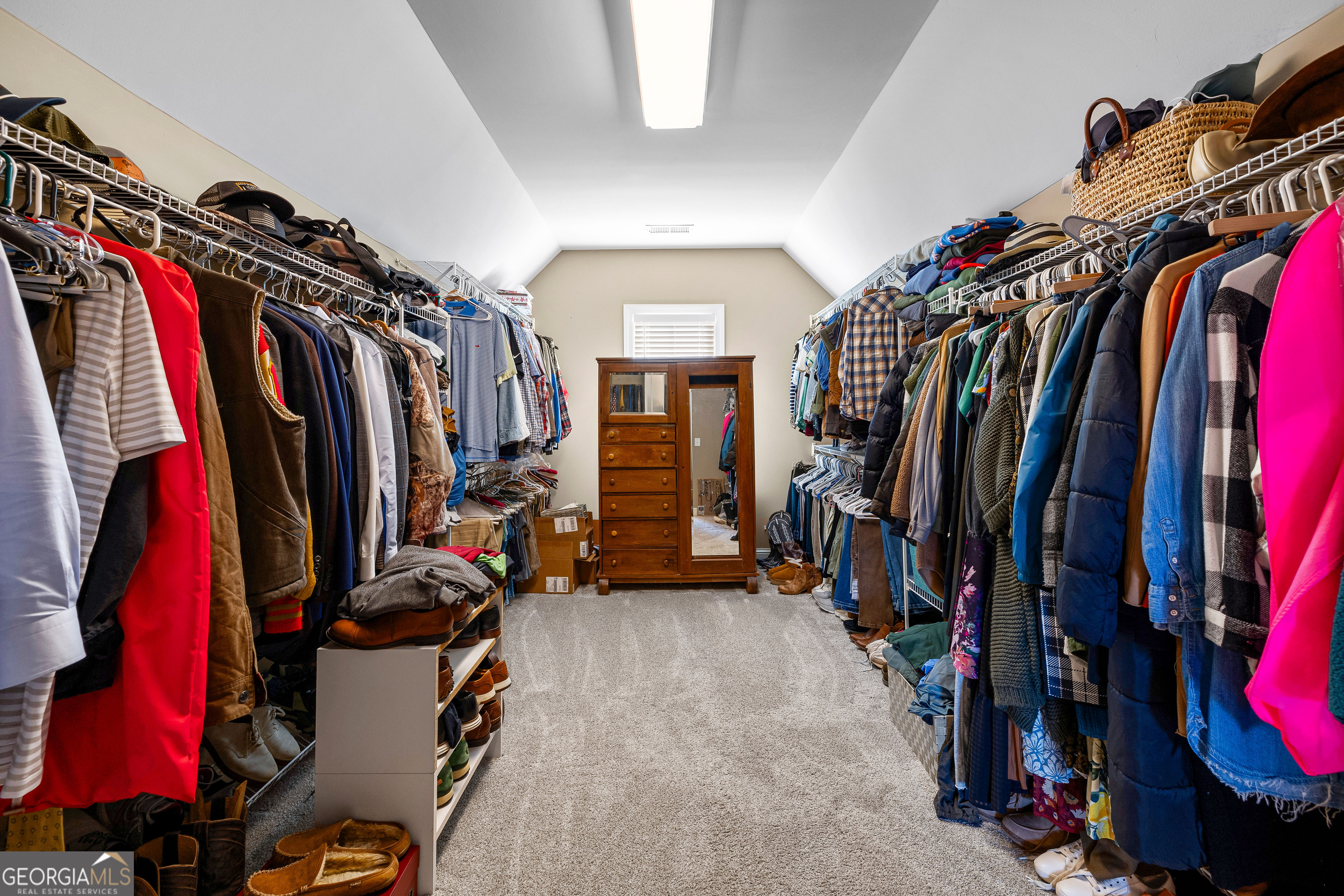 Fayetteville, Georgia 30215, United States, 6 Bedrooms Bedrooms, ,5 BathroomsBathrooms,Residential,Active,242319