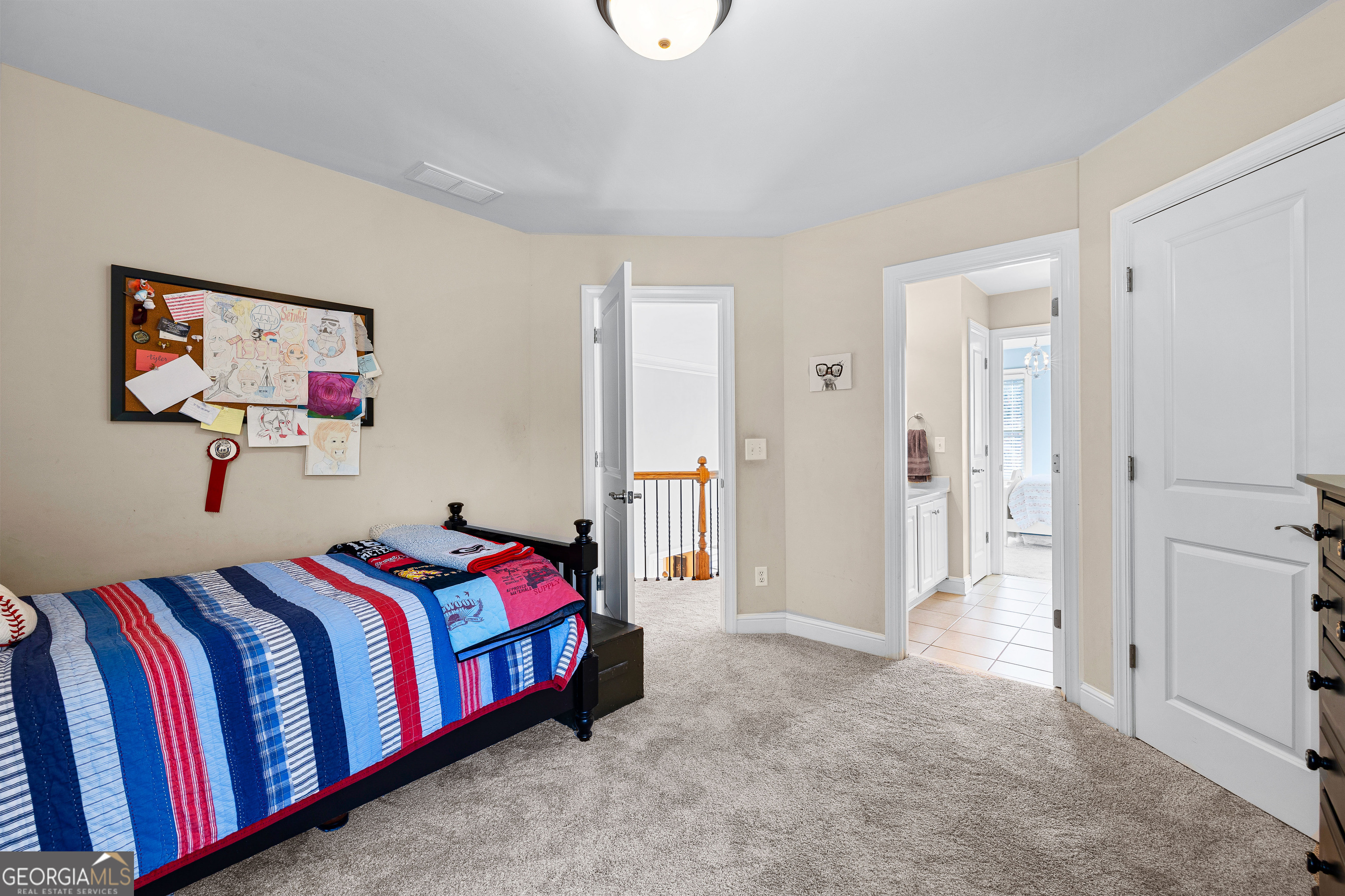 Fayetteville, Georgia 30215, United States, 6 Bedrooms Bedrooms, ,5 BathroomsBathrooms,Residential,Active,242319