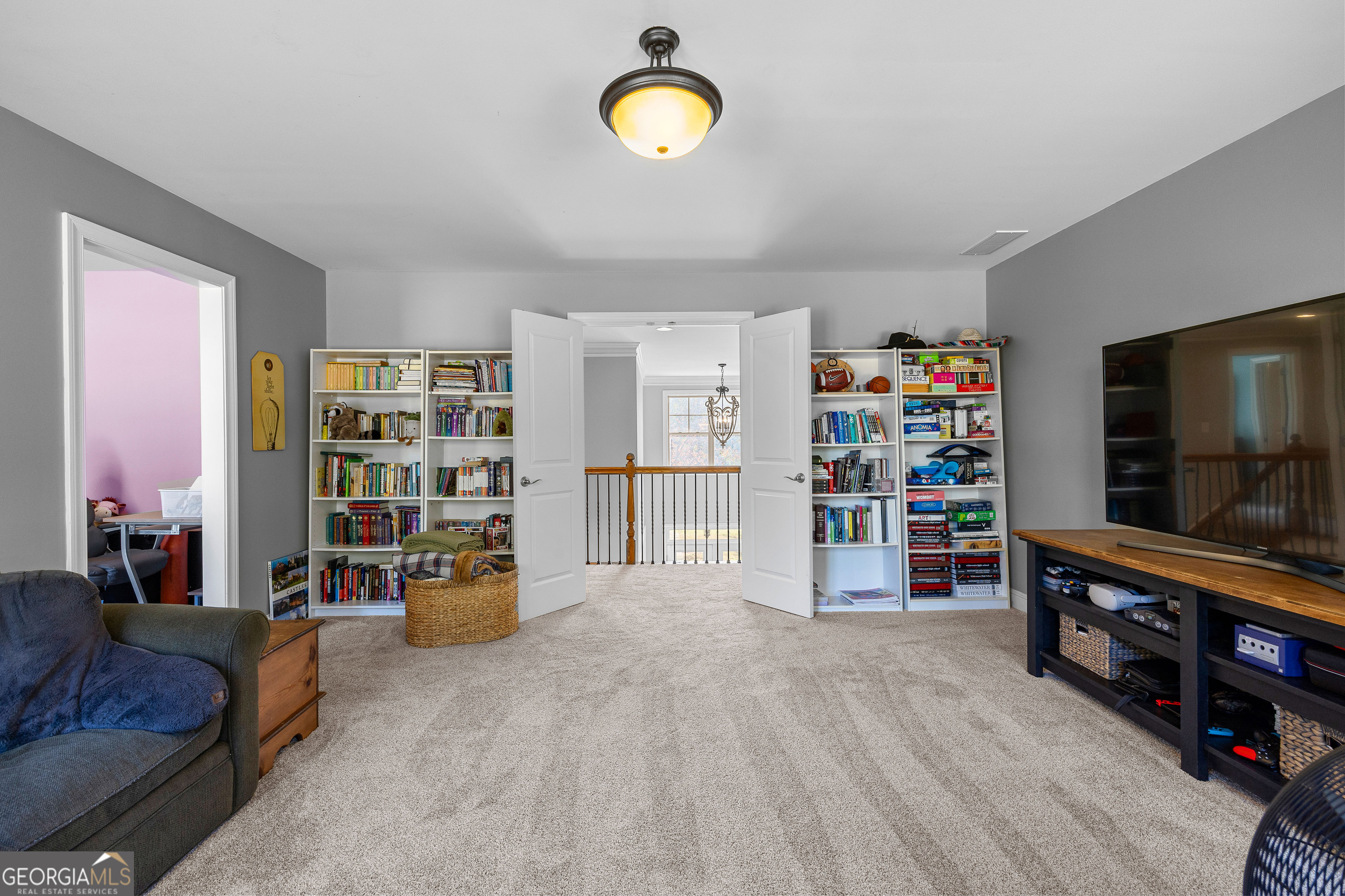 Fayetteville, Georgia 30215, United States, 6 Bedrooms Bedrooms, ,5 BathroomsBathrooms,Residential,Active,242319