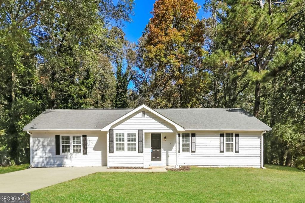 Photo of 119 Valley Road, Stockbridge, GA 30281 (MLS # 10639433)