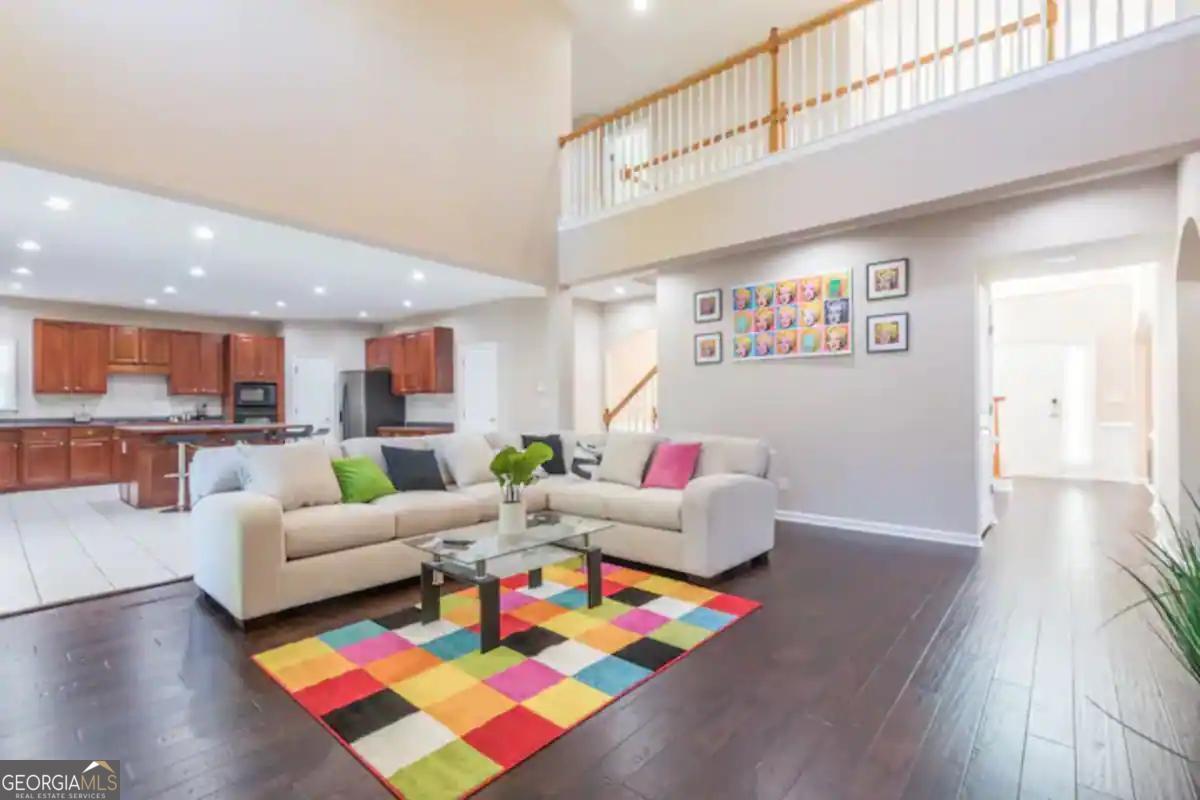 1702 Clay Brooke CT SE