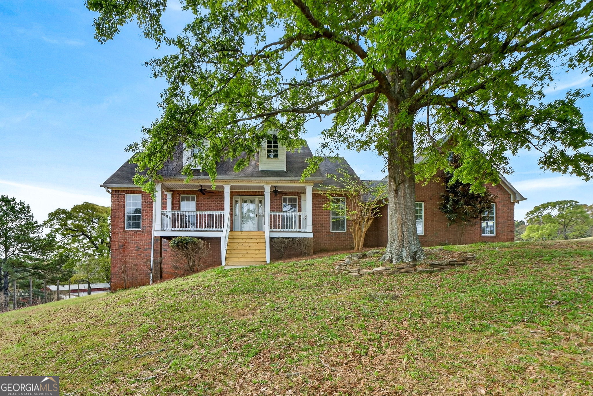 955 Mocassin Gap RD
