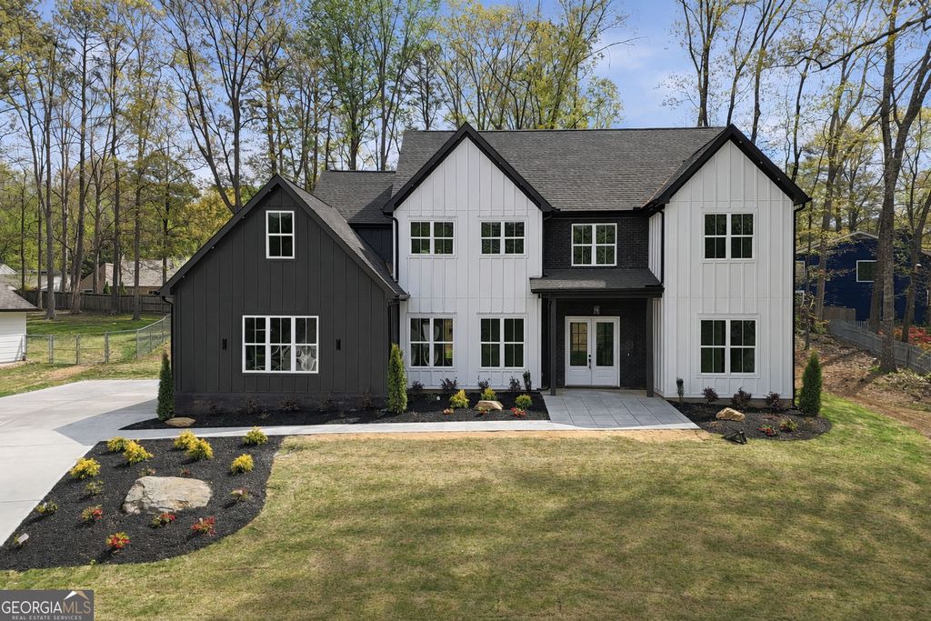 Photo of 3070 Shaw Road, Marietta, GA 30066 (MLS # 10725582)