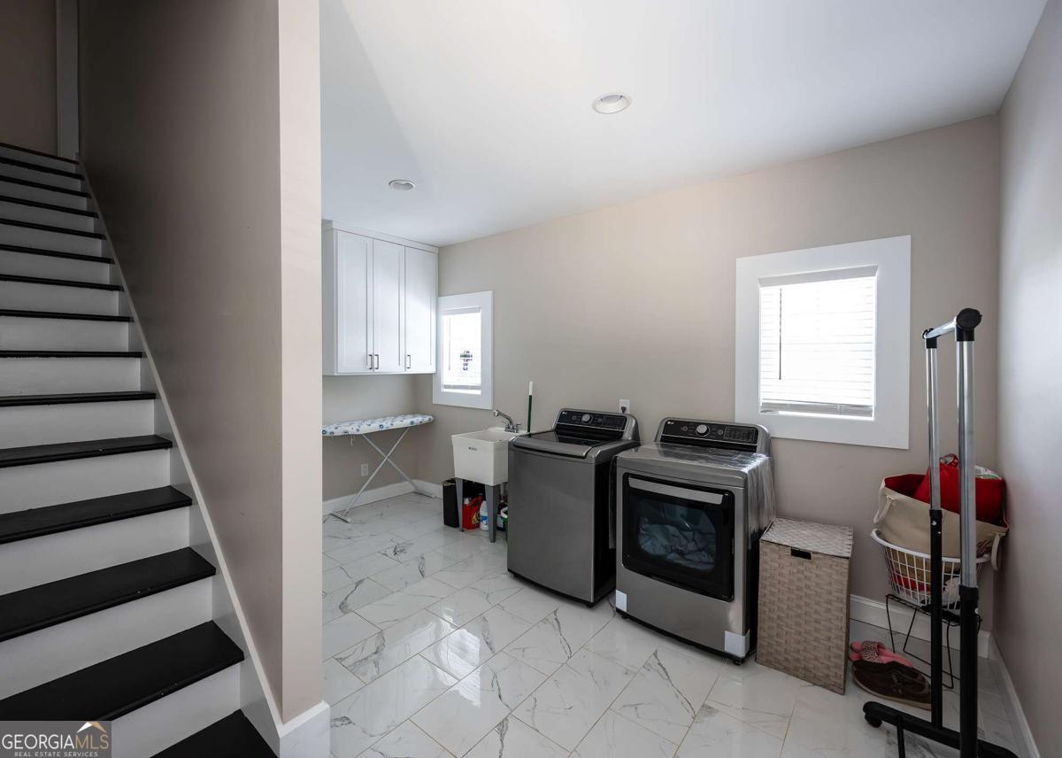 Hull, Georgia 30646, United States, 5 Bedrooms Bedrooms, ,5 BathroomsBathrooms,Residential,Active,139983