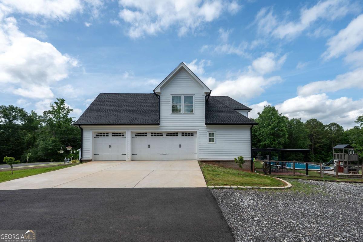 Hull, Georgia 30646, United States, 5 Bedrooms Bedrooms, ,5 BathroomsBathrooms,Residential,Active,139983