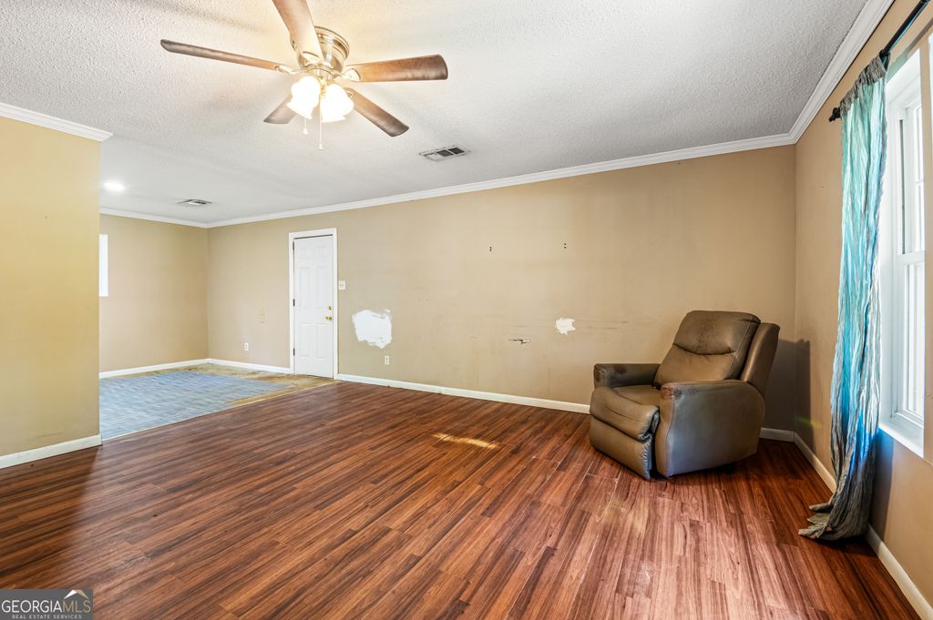 Photo of 156 Crestwood Drive, Toccoa, GA 30577 (MLS # 10801675)