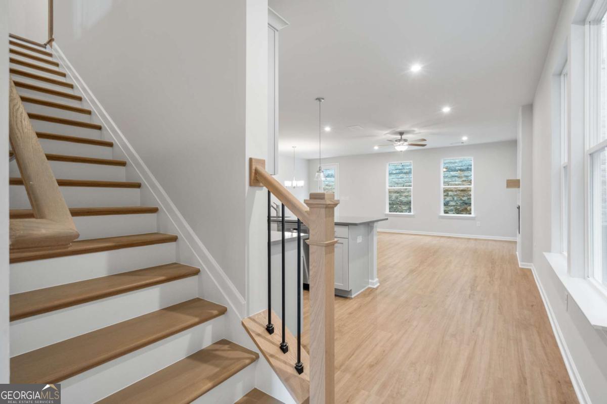 702 Smokey Quartz WAY