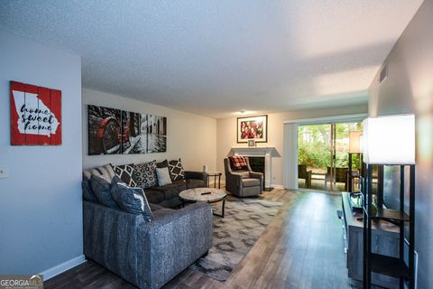 3057 Westwood WAY Alpharetta GA 30004
