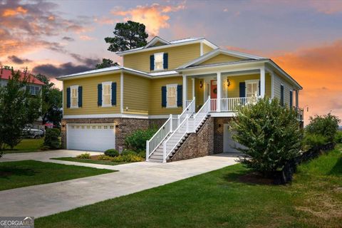 A home in Midway