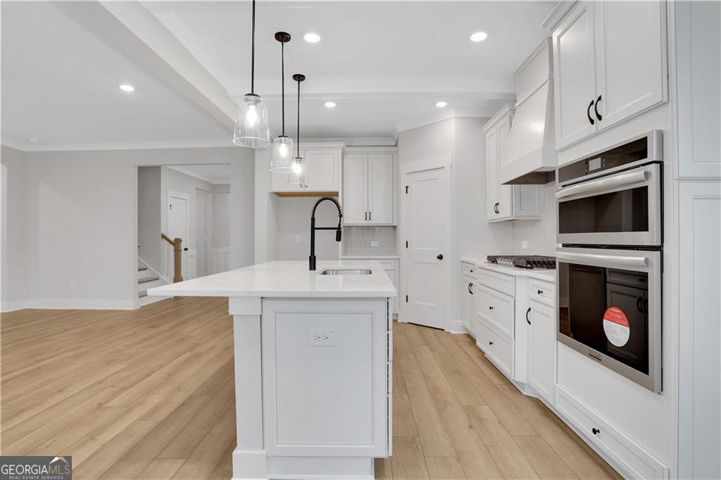 1829 Coffee LN