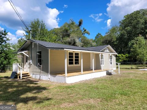 A home in Homerville