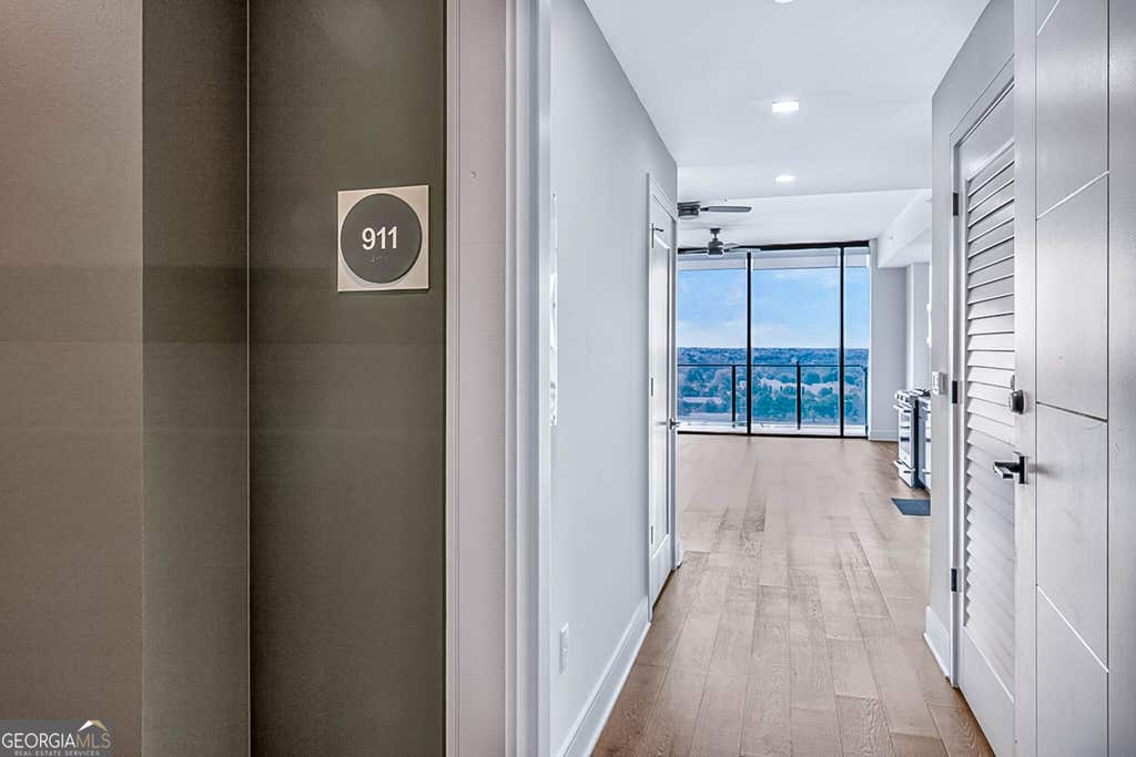 Photo of 788 W Marietta Street NW #911, Atlanta, GA 30318 (MLS # 10824684)