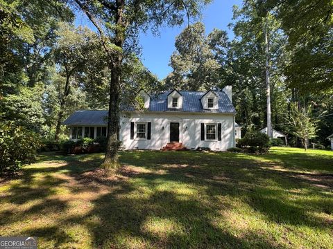 2615 Barnesville HWY Thomaston GA 30286