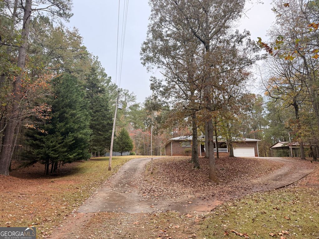 Photo of 10185 Henry Mill Road, Chattahoochee Hills, GA 30268 (MLS # 10637657)