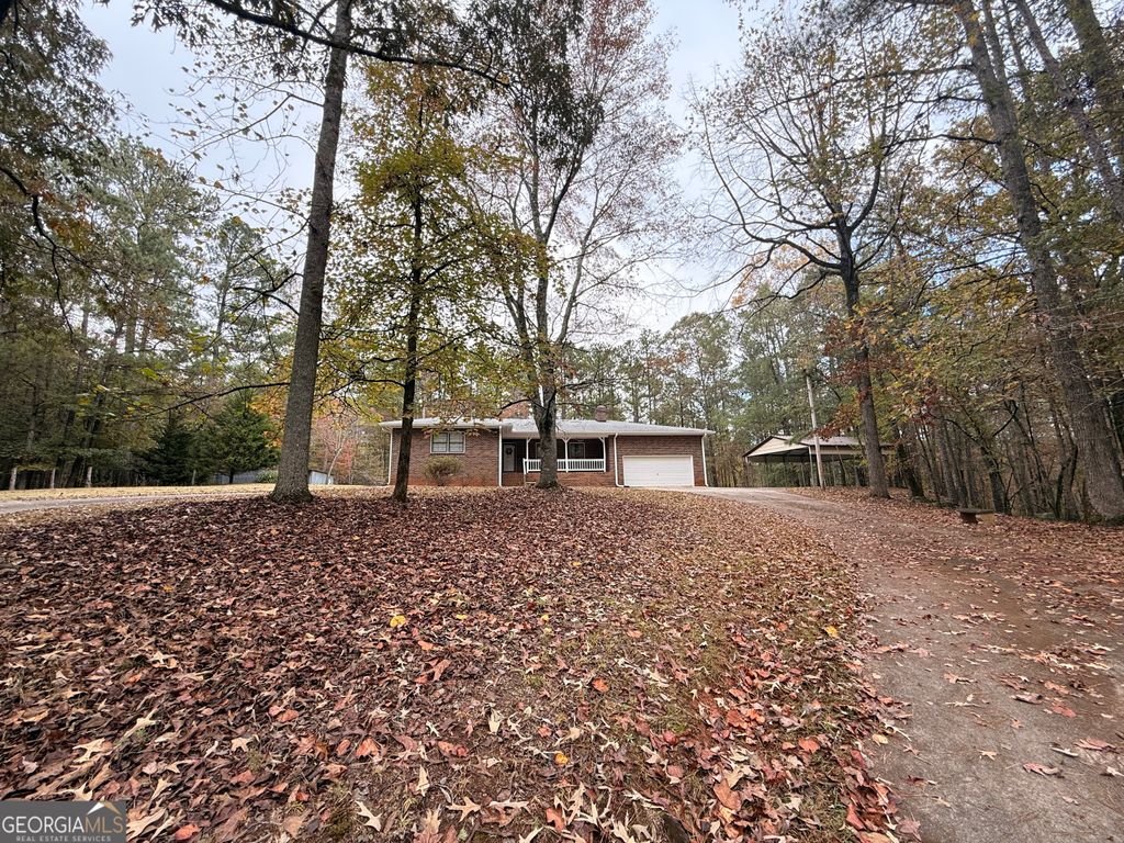 Photo of 10185 Henry Mill Road, Chattahoochee Hills, GA 30268 (MLS # 10637657)