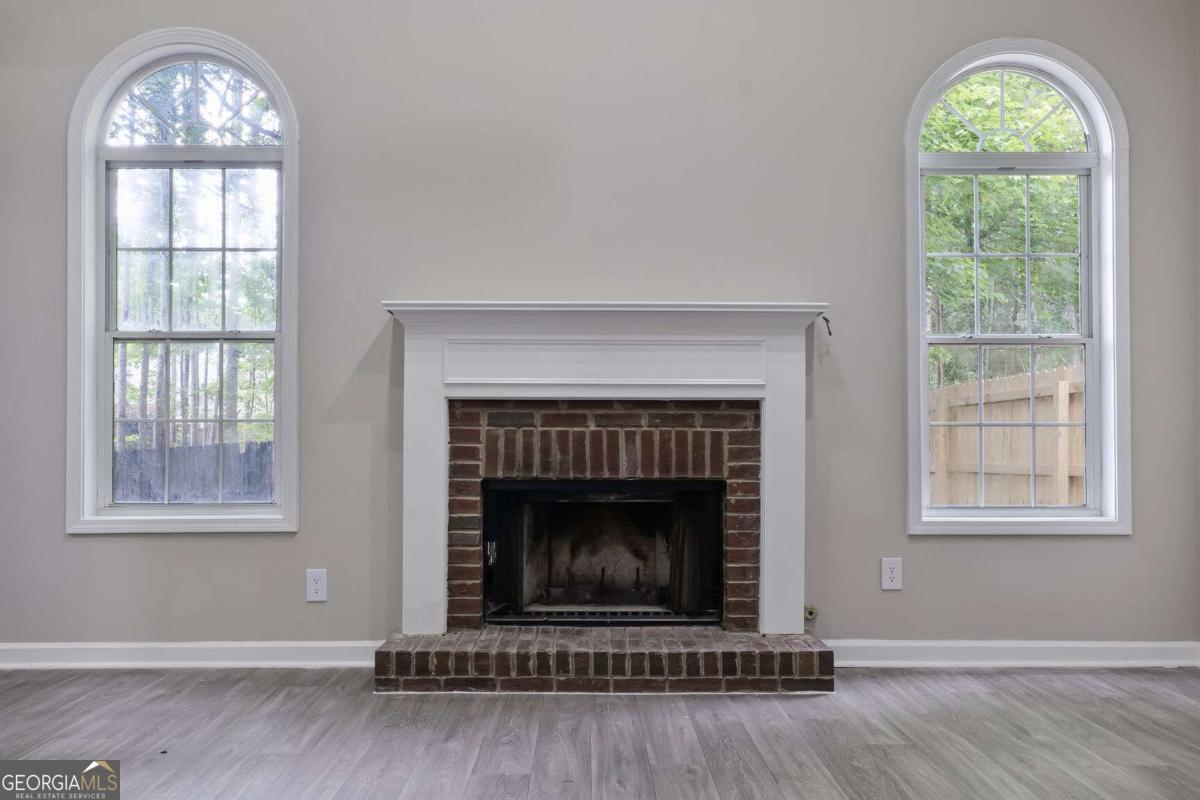 161 Stoneforest DR