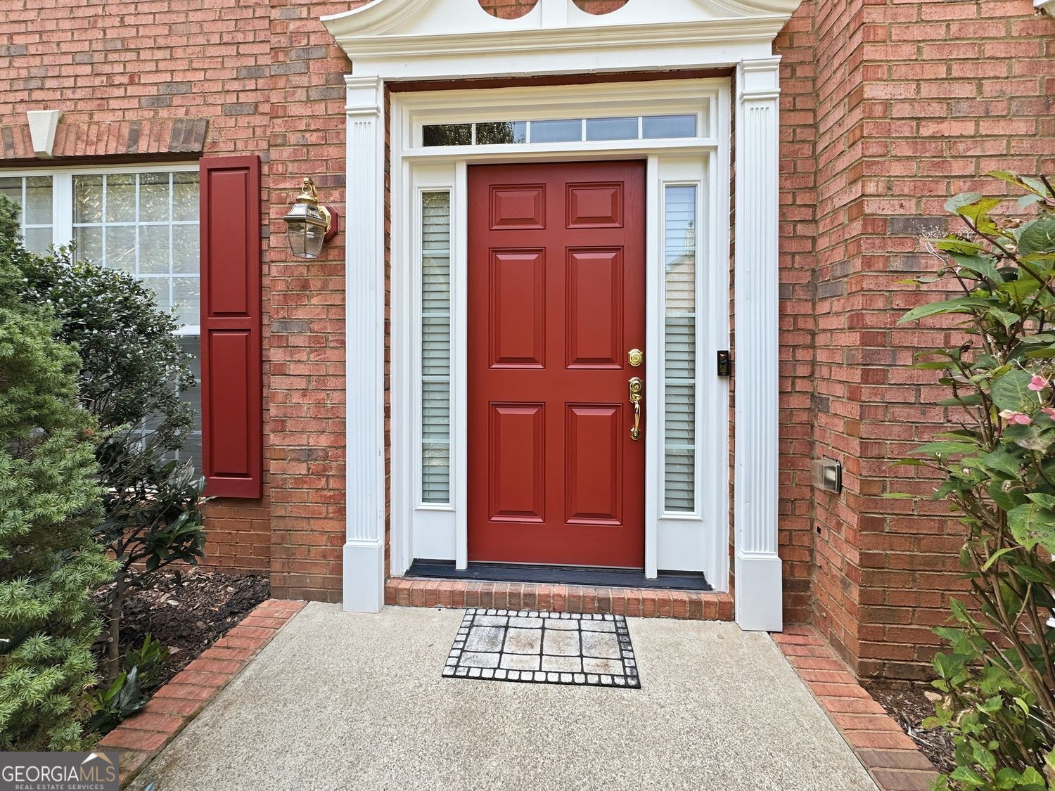 1335 Montcliff DR