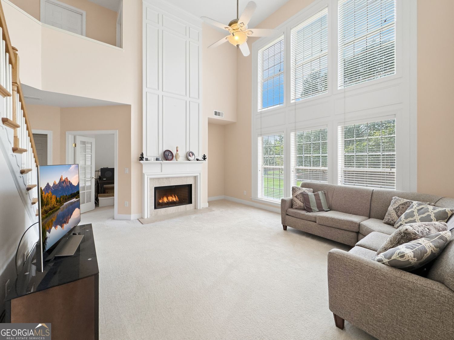 1335 Montcliff DR