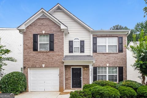 Photo of 9494 Lakeview Road, Union City, GA 30291 (MLS # 10580618)